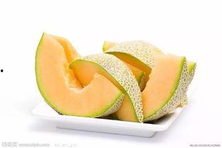 自闭症吃哈密瓜视频播放,温馨互动传递爱与关怀